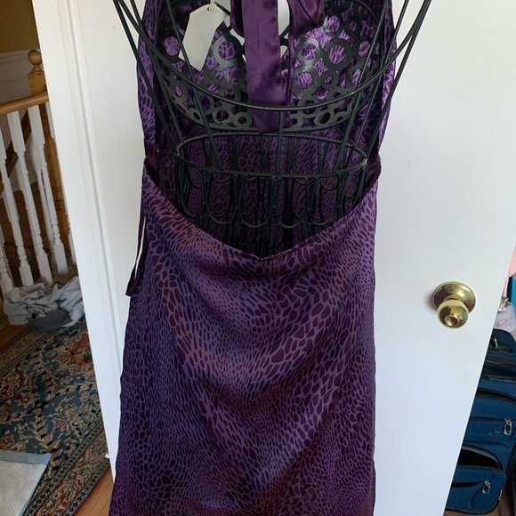 Beautiful purple guess halter dress - Picture 2 of 3